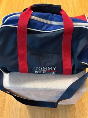 Tommy Hilfiger Navy and Red unisex duffle bag